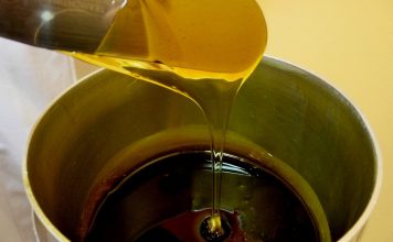 הסרת שיער בשעווה