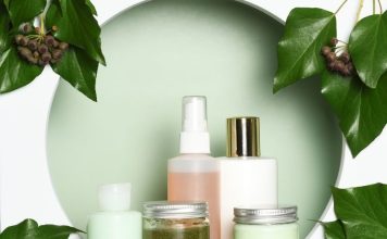 מוצרי טיפוח לשיער: מסכה ללא מלחים, ווקס לשיער לגבר ושמפו מחליק שיער