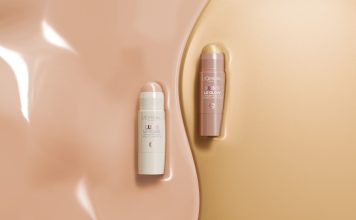 מותג האיפור הבינלאומי לוריאל פריז משיק: לומי לה גלאס היילייטר סטיק למראה זוהר לעור כמו זכוכית פורמולה קרמית ומבריקה להארות מדוייקות, המתמזגת עם העור במריחה אחת!