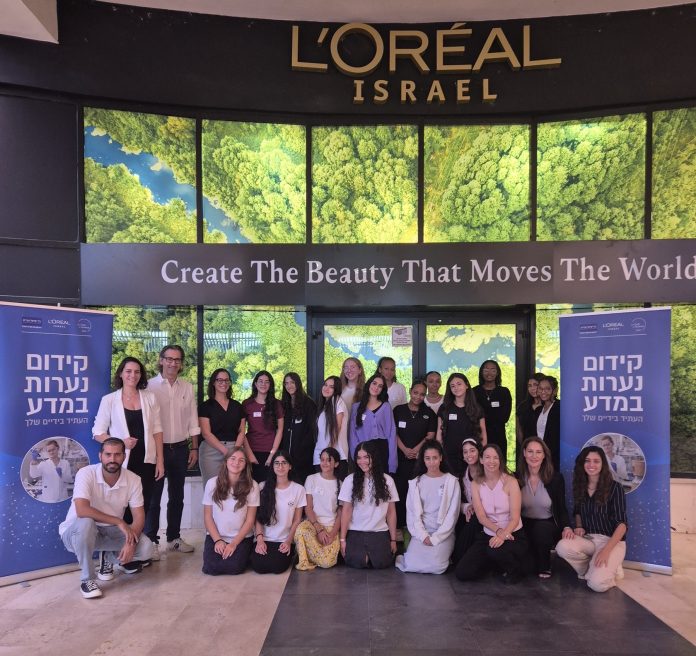 אירוע קידום נערות במדע צילום טל קרפל (2)